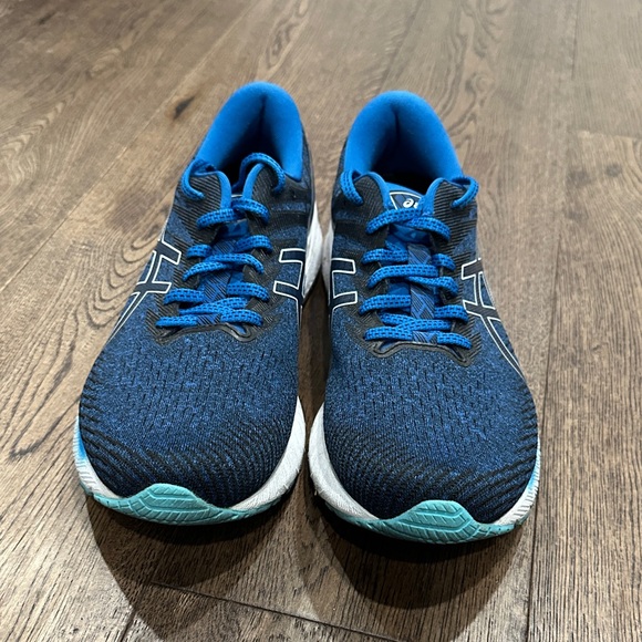 ASICS GT-2000 10 - Picture 5 of 6